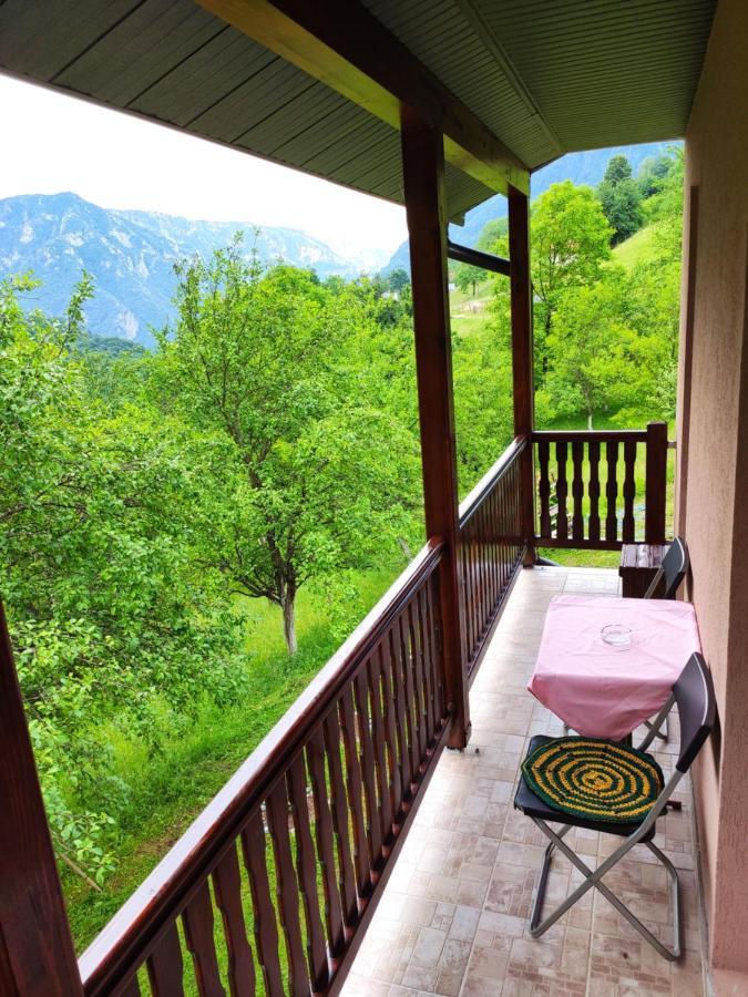 Gasthaus Privatni Smjestaj "Mratinje" Plužine Exterior foto