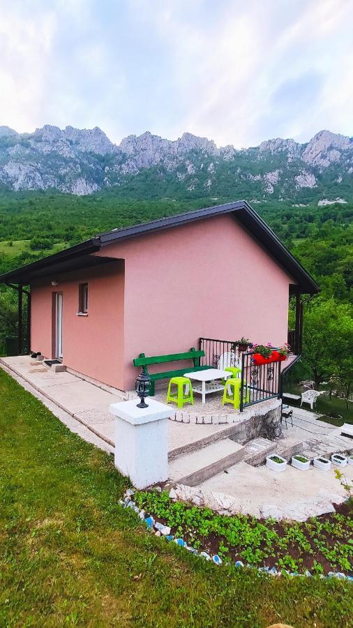 Gasthaus Privatni Smjestaj "Mratinje" Plužine Exterior foto
